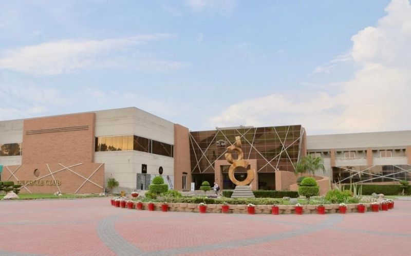 Best Hotels in Faisalabad