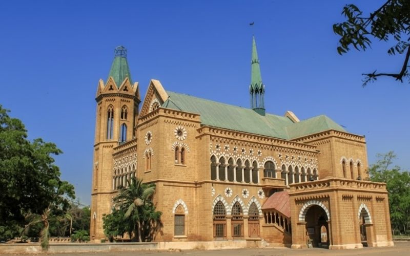 Best Places to Visit in Karachi