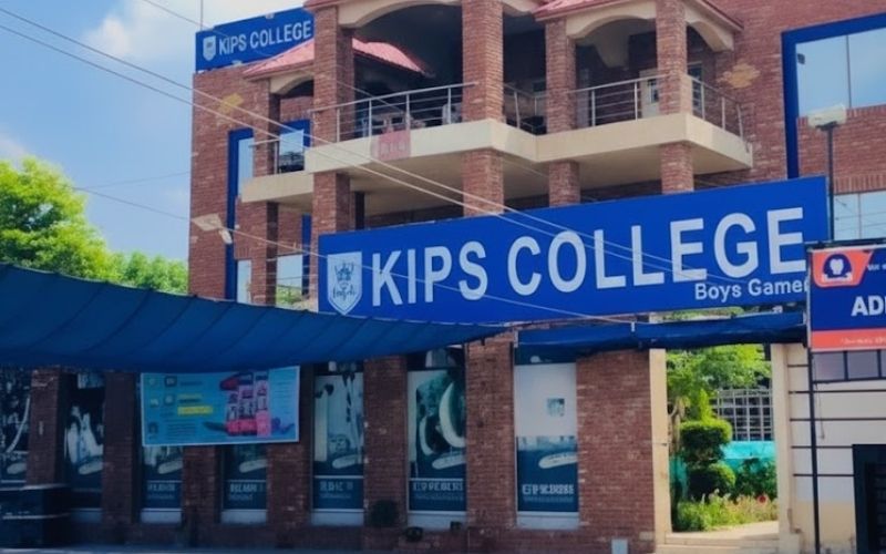 Kips College, Faisalabad
