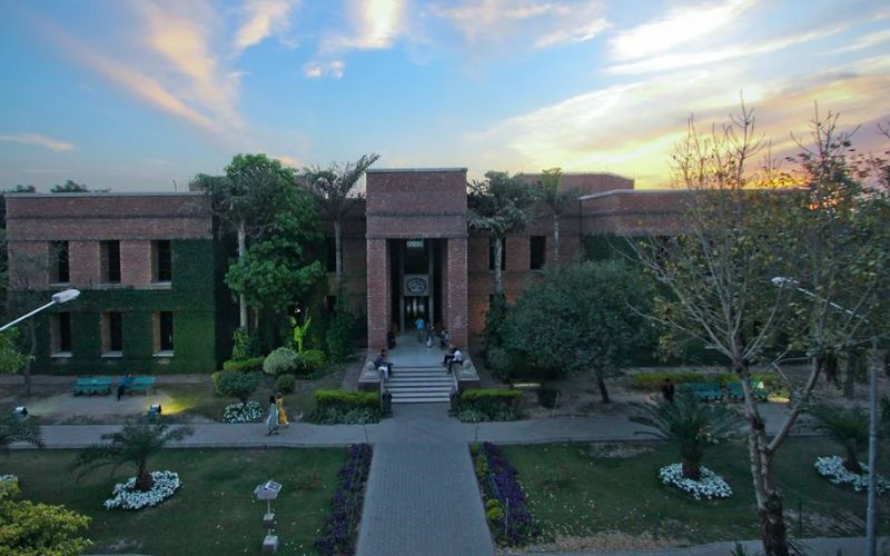 lahore university of management sciences, lahore