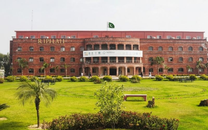 riphah international university, islamabad