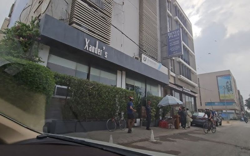 Best Breakfast Places in Karachi
