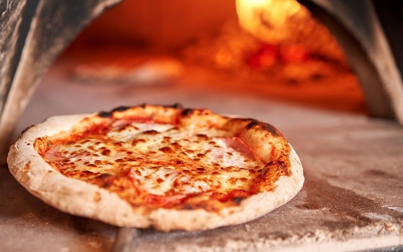 Best Pizza Places in Karachi
