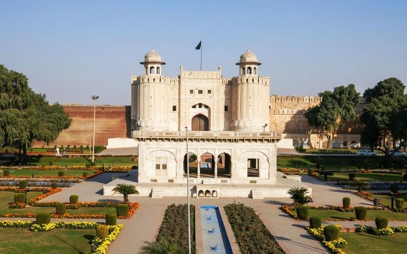 Best Places to Visit in Lahore
