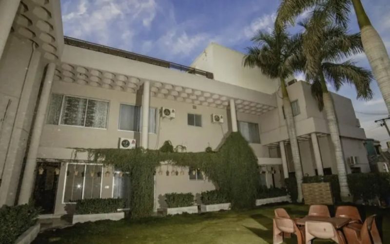 Best Hotels in Peshawar