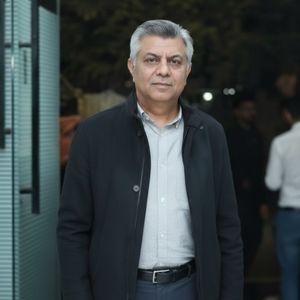 best eye specialists in lahore