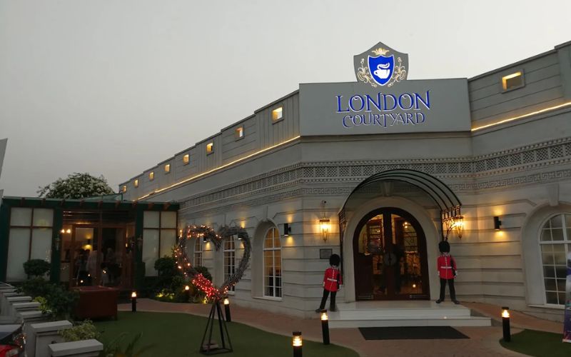 london courtyard multan