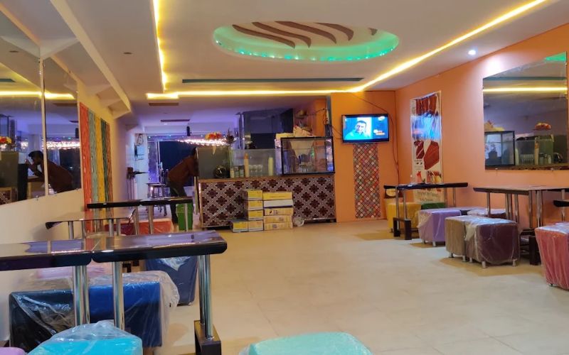 star beam cafe multan