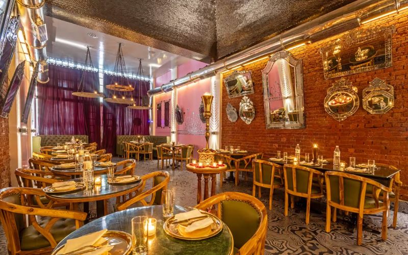 the night cafe, gujranwala