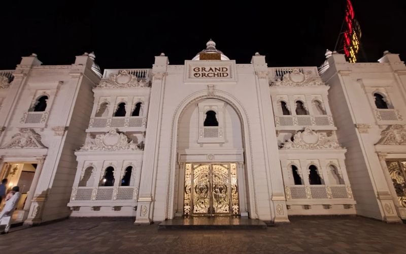 Grand Orchid Marquee